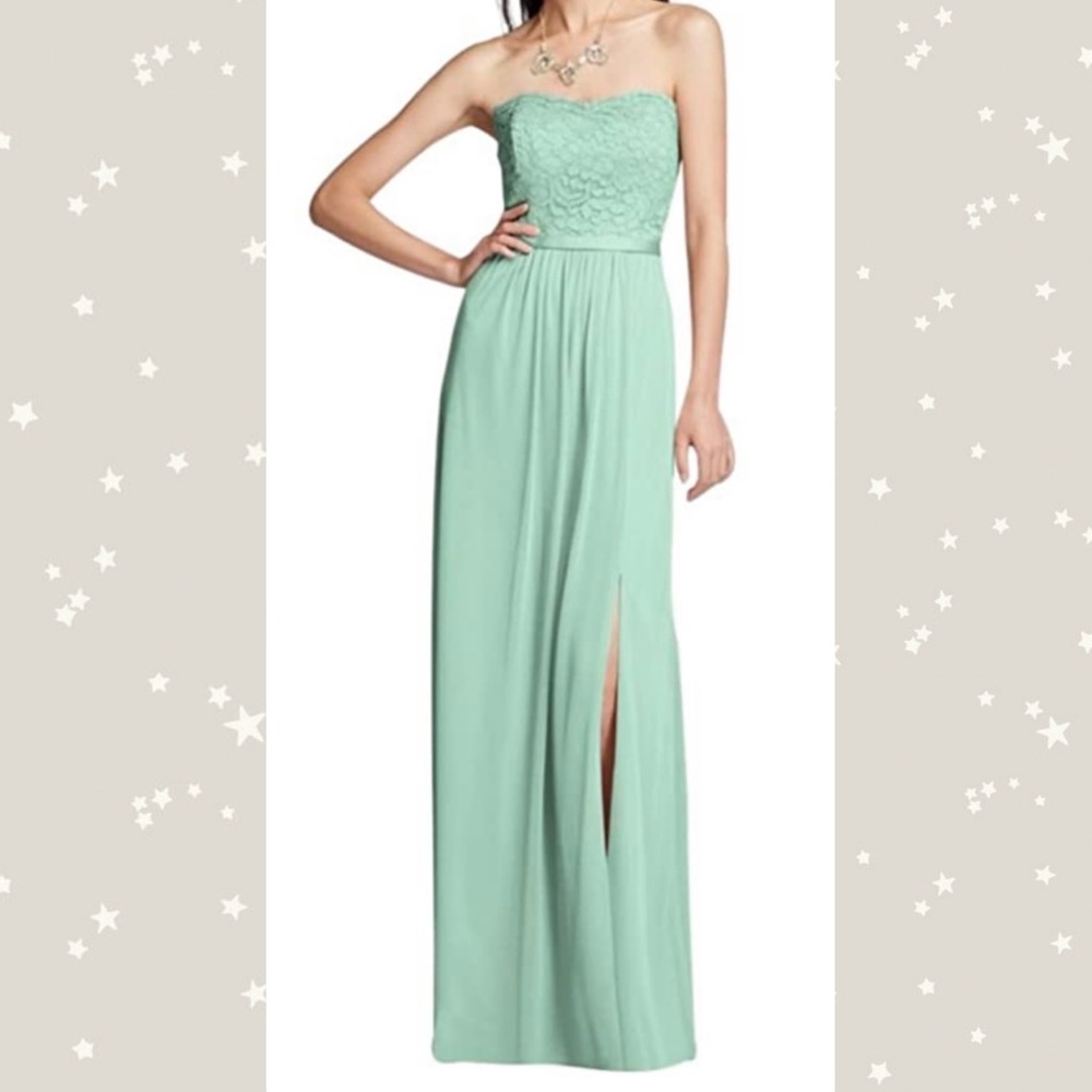 ⭐️David’s Bridal Strapless Dress⭐️